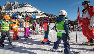 banner-carezza-dolomites-ivan-goller-kinderland-19