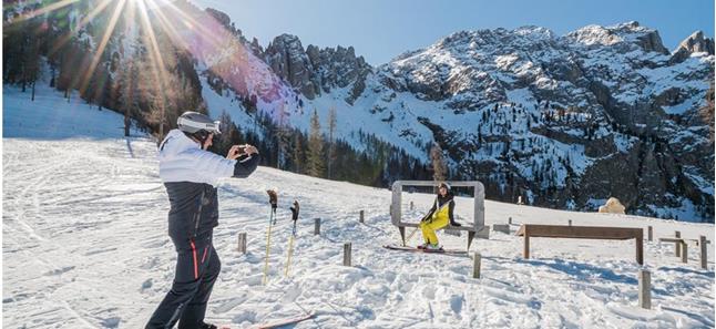 banner-wisthaler-com-22-03-carezza-ski-hw4-4063