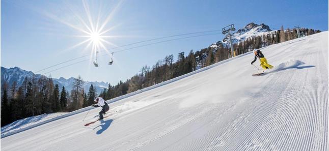 banner-ski-carezza-dolomites-harald-wisthaler-12