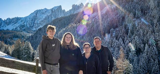 WESTSIDERS_JV_2025_10_10-26